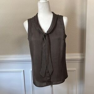Black and Tan print tie-neck sleeveless Anne Klein blouse